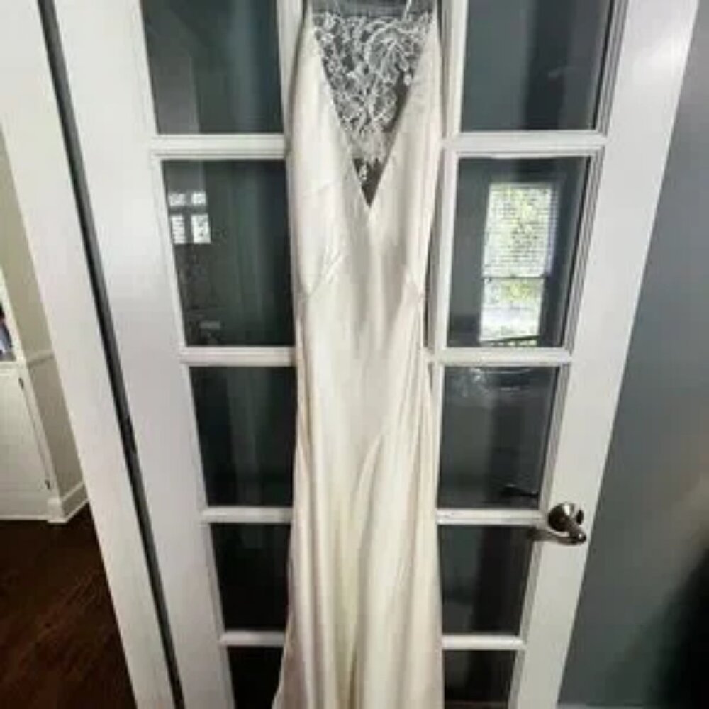 Michelle Mason Lace Inset Gown - Ivory Silk
